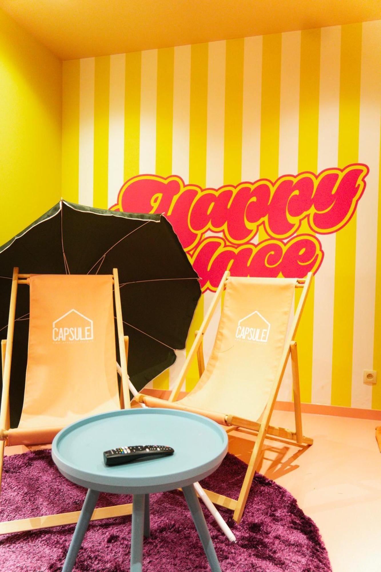 Capsule Girl Power Spa - Balneo - Sauna - Karaoke - Billard - 2 Chambres Charleroi Dış mekan fotoğraf