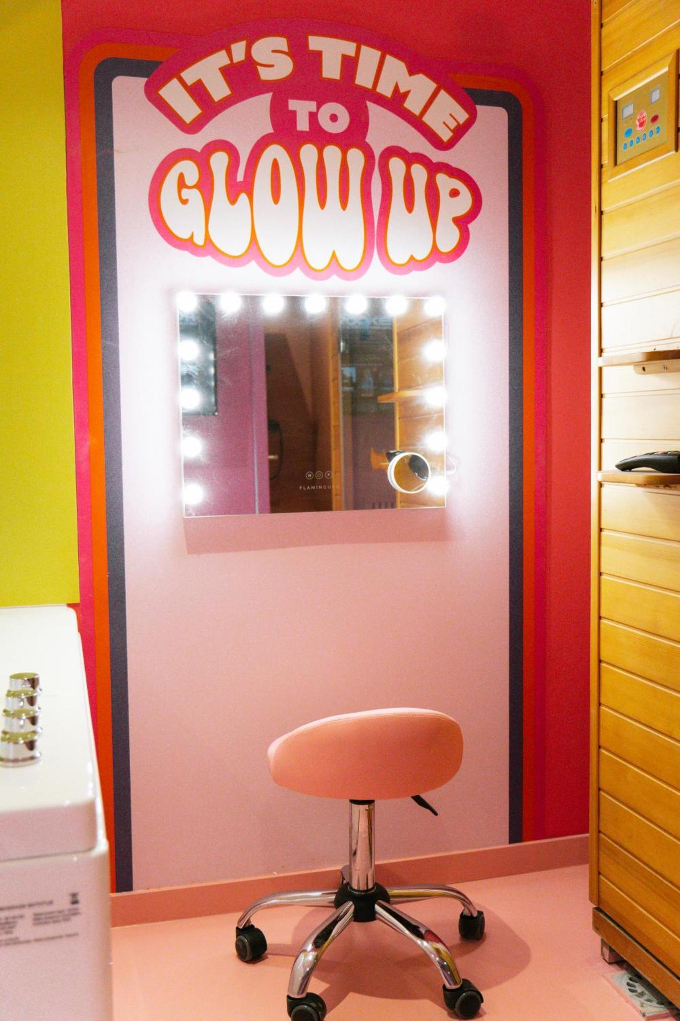 Capsule Girl Power Spa - Balneo - Sauna - Karaoke - Billard - 2 Chambres Charleroi Dış mekan fotoğraf